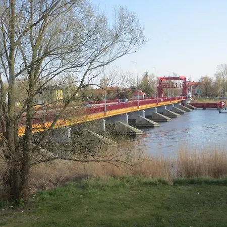 Gardenia Przy Plazy 17 *